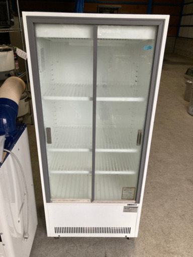業務用サンデン冷蔵ショーケース