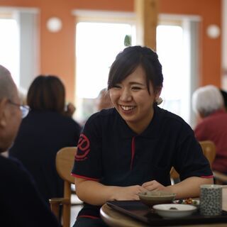 【元気な介護☆介護士大募集】介護業界でスキルアップしてみませんか？の画像