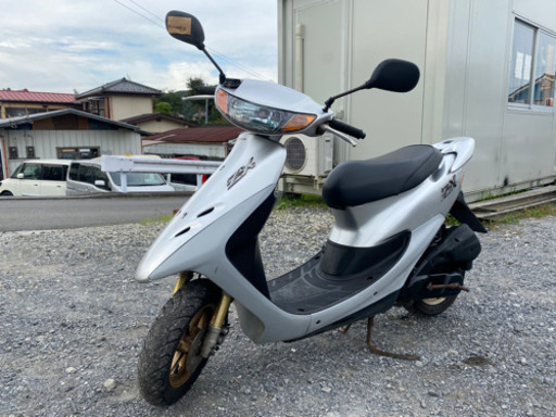 オートショップable 02102004LD ホンダ ライブディオZX仕様 シルバー 関東圏内 即日配送 激安配送料金3000円〜。 他にも多数出品中！！オートショップableで検索♩ 修理や買取も可能です！クレジット分割、代引き支払い可能！平均在庫日数3日 業者卸にも