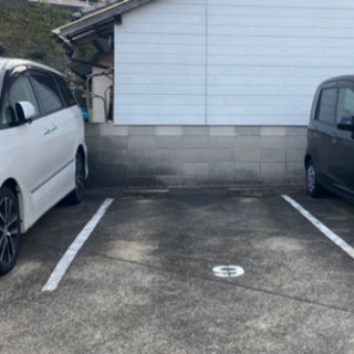 長崎市滑石　月極駐車場　月9,000円