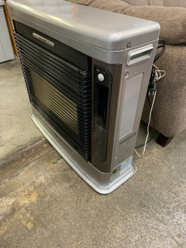 コロナ　FFストーブ　FF-GX68K スペース21　使用年数3年　燃焼確認済み