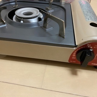 カセットコンロ　カセットボンベ付の画像