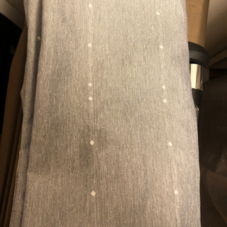 カーテンの画像