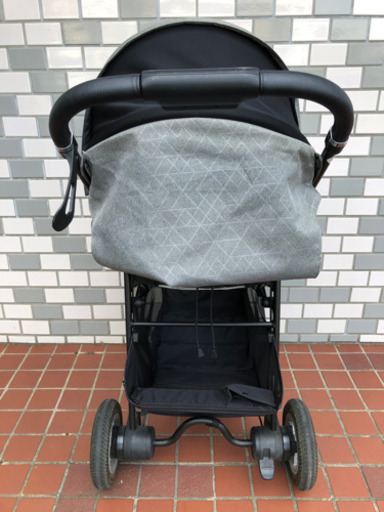 Aprica アップリカ スムーヴ プレミアム 三輪バギー 新生児～3歳頃