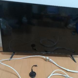 40インチ液晶テレビ