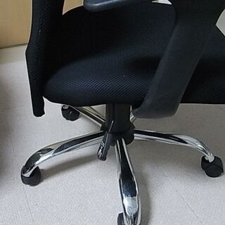 デスクチェア（メッシュ）の画像