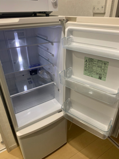 取りに来てくれる方限定！新品冷蔵庫