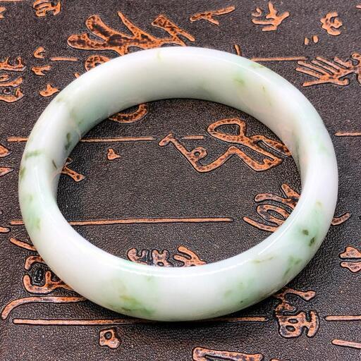 福袋 バングル 本翡翠 ヒスイ 緑色 誕生日プレゼント 縁起物 レディース 鑑別書