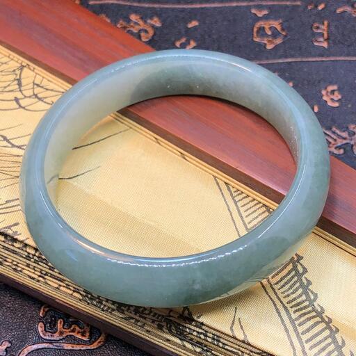 福袋 バングル 本翡翠 氷種ヒスイ 誕生日プレゼント レディース 本物保証 鑑別書有