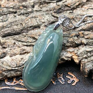 福袋 ネックレス 福瓜 本翡翠 緑色 氷ヒスイ 誕生日プレゼント 縁起物 本物保証の画像