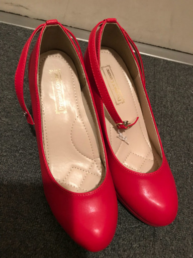 真っ赤なハイヒール♡L