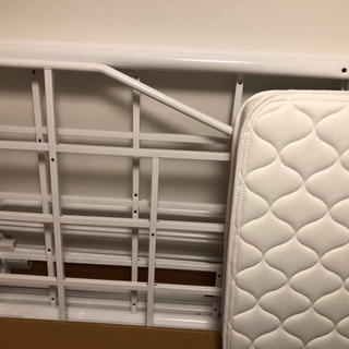 LOWYA ロフトベッド　シングル　コンセント付き宮棚の画像