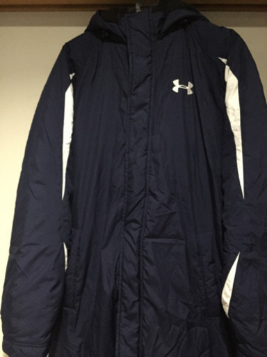 メンズM紺アンダーアーマーベンチコート美品