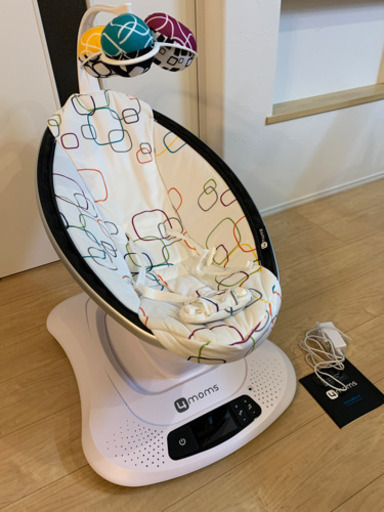 ママルー　電動バウンサー　4moms