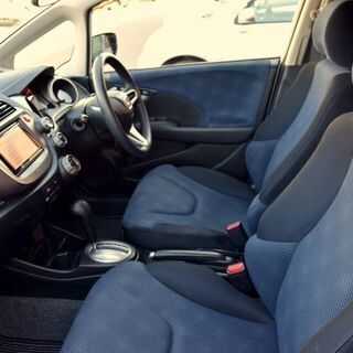 GE7 ホンダ フィット 後期型 4WD　車検令和3年8月　コンフォートビューパッケージ　夏冬タイヤ付　タイミングチェーン　寒冷地仕様車　北海道/旭川　３２８,０００円！！の画像