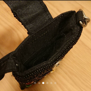 ビーズ ビジュー スマホケース ポーチ 小物入れの画像