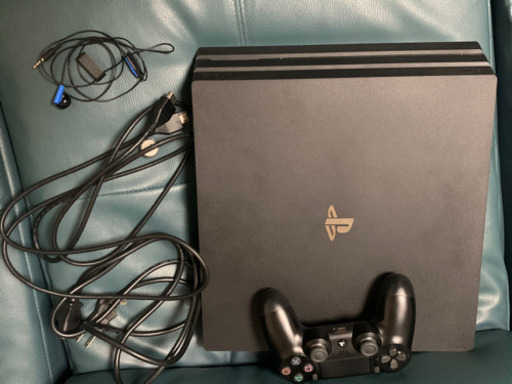 PS4 pro  1TB ソフト他周辺機器付