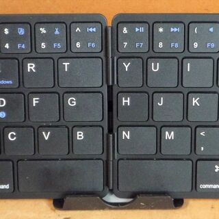 ☆イーウィン EWiN R018-180187 折り畳み式ワイヤレスキーボード◆いつでもどこでも使えるの画像