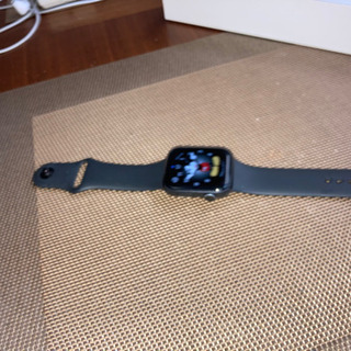 Apple Watch 5 GPS モデル