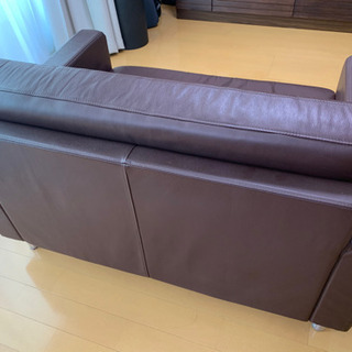 【譲ります】無印良品レザーソファ　1.5シーターの画像