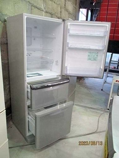 3ドア 大型 冷蔵庫 335L 2011年製 三菱 MR-C34S シルバー 銀 MITSUBISHI 家電 家族 ファミリー向け 自