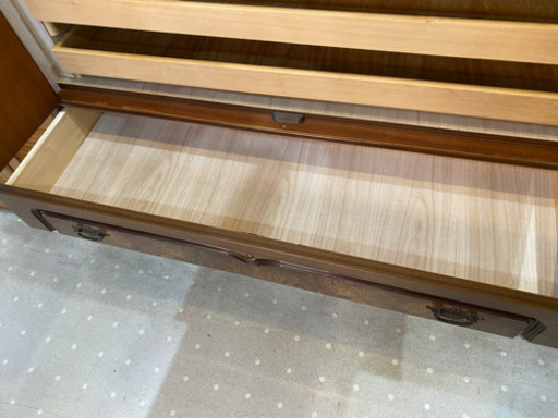 着物入れ和箪笥