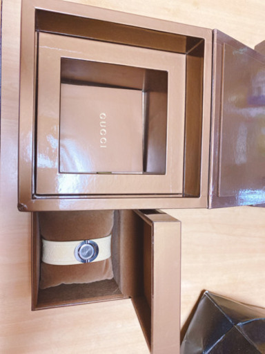 GUCCI 時計　レディース