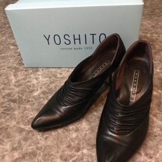 YOSHITO  ヨシト　パンプス　黒　22.0㎝！！の画像