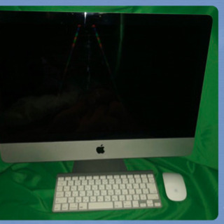 パソコン　iMac 21.5 inch Mid 2010 中古