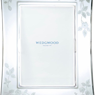 ウェッジウッド ワイルドストロベリー アルフレスコ ピクチャーフレームの画像