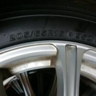 BRIDGESTONE  BLIZZAK  205/65R/16...