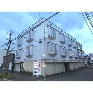 【2駅利用可能・駐車場有り】