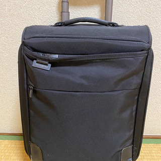 小型サムソナイト 機内持込スーツケース