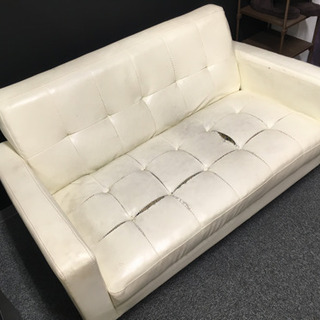 【無料】三人掛けソファーの画像