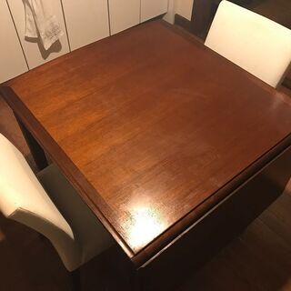 【取引中】伸長式ダイニングテーブル 無印良品チェア 2脚付