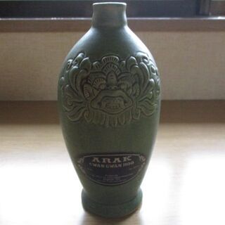 インテリアに！Arak Bali　GWAN GWAN HOO 瓶だけの画像