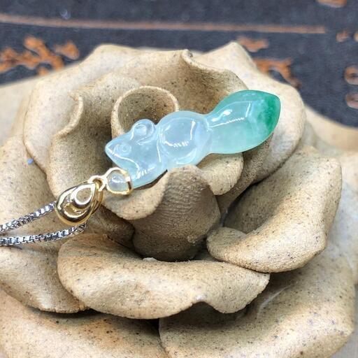 福袋 ネックレス リス 本翡翠 氷ヒスイ 誕生日プレゼント 18kゴールド 本物保証