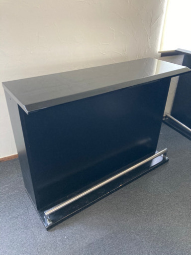 カウンターテーブル　バー　黒　収納
