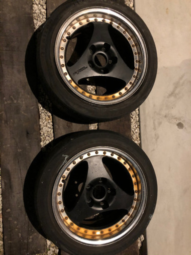 車のパーツ ADVAN oni 16inch