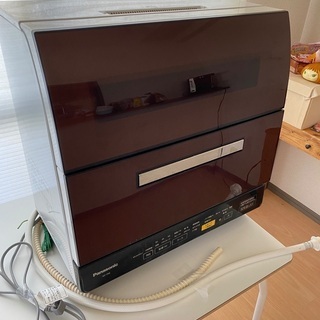 パナソニック　食器洗い乾燥機NP-TR8