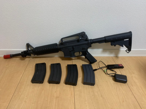 【お取引き中】【東京マルイ】M4A1 電動ガン サバゲー【ネット決済可能】【おまけ付き】