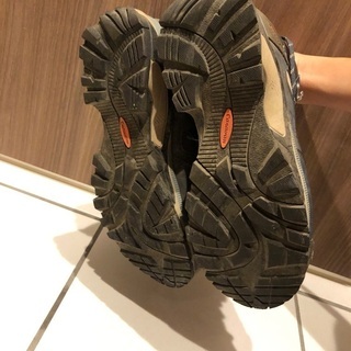 ゴアテックス　アウトドアスニーカー　24.5/25.0　登山、アウトドアフェス　防水　GORE-TEXの画像