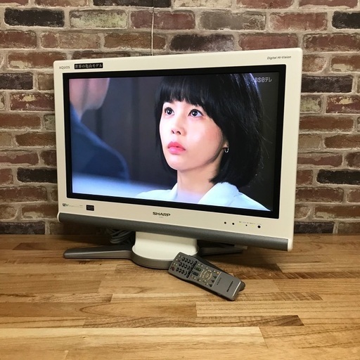 即日受渡❣️ホワイトAQUOS26型TV地デジBS.CSチューナー内蔵テレビ