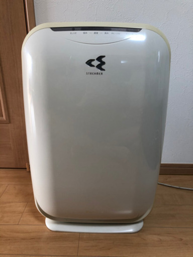 ダイキン製空気清浄機　MCK40M-W