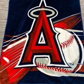 メジャーリーグ　エンゼルス　ひざ掛け　野球グッズ