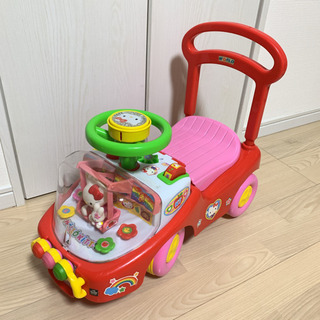 【美品】ハローキティちゃん 2way 押し車 室内乗用玩具 足けり乗用