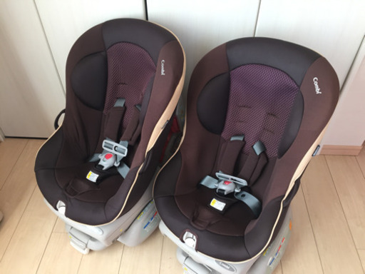 コンビ　ゼウスターン  360度回転　チャイルドシート 2台
