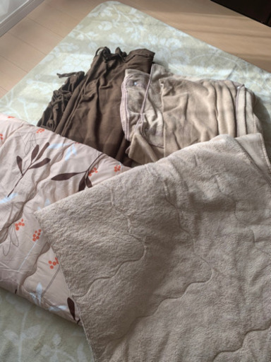 こたつ　正方形　美品　敷パット　掛布団　掛毛布　掛けカバー　セット