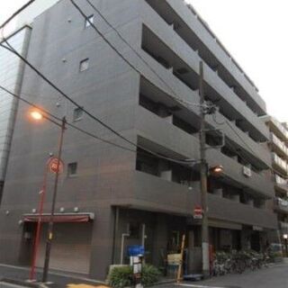 千代田区！駅徒歩4分の好立地！千代田区で管理費込み10万円！！！