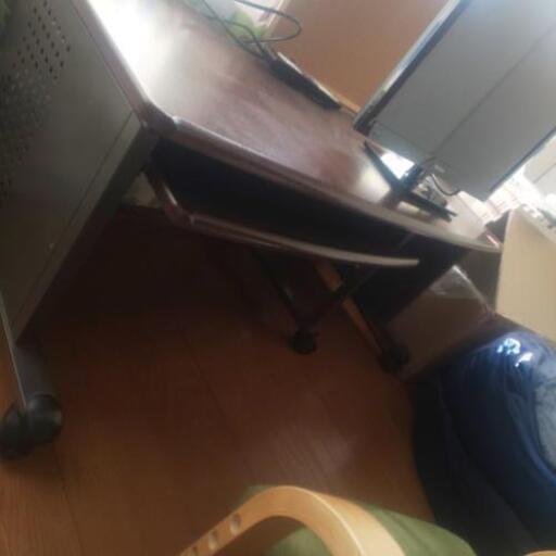 パソコン作業机